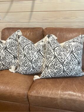 Cream and Black Tassel Decorative Pillow Set